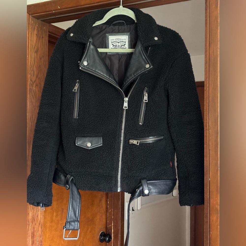 Levi's Women’s Black Oversized Sherpa Moto Jacket